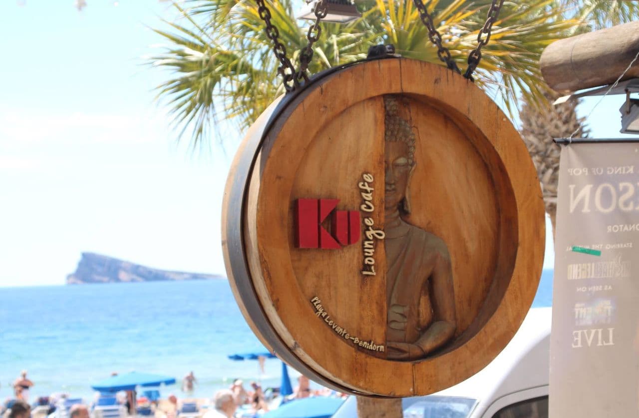 Ku Lounge Cafe