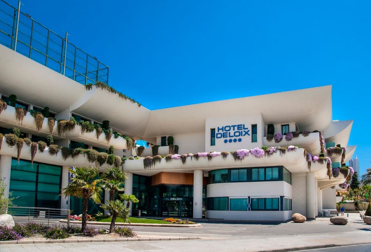 Deloix Aqua Center Hotel