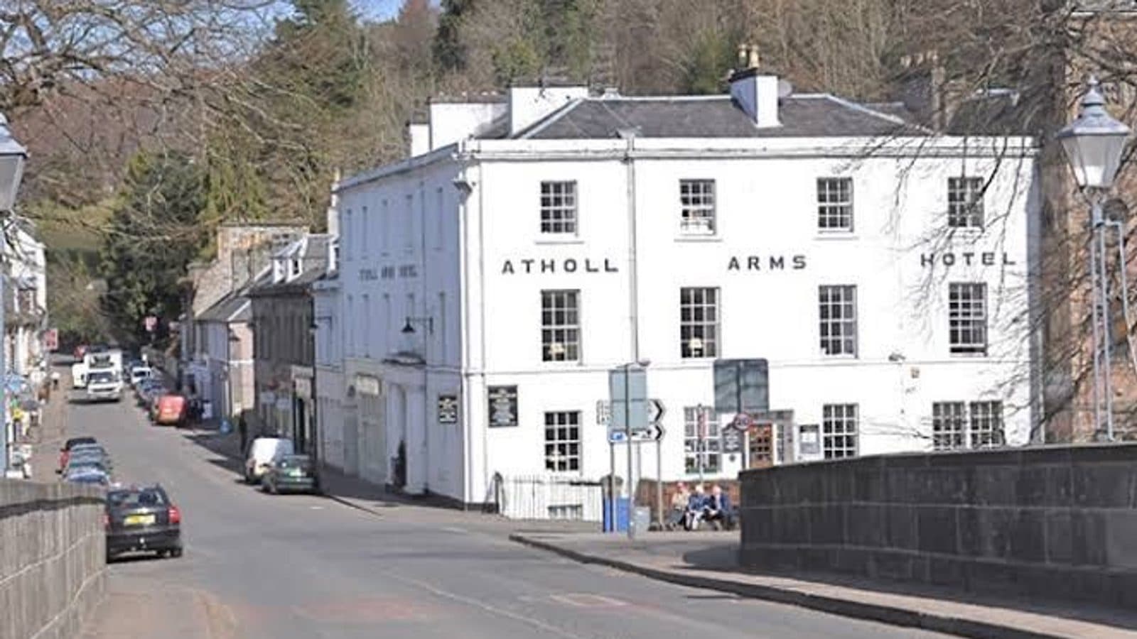 Atholl Arms Hotel