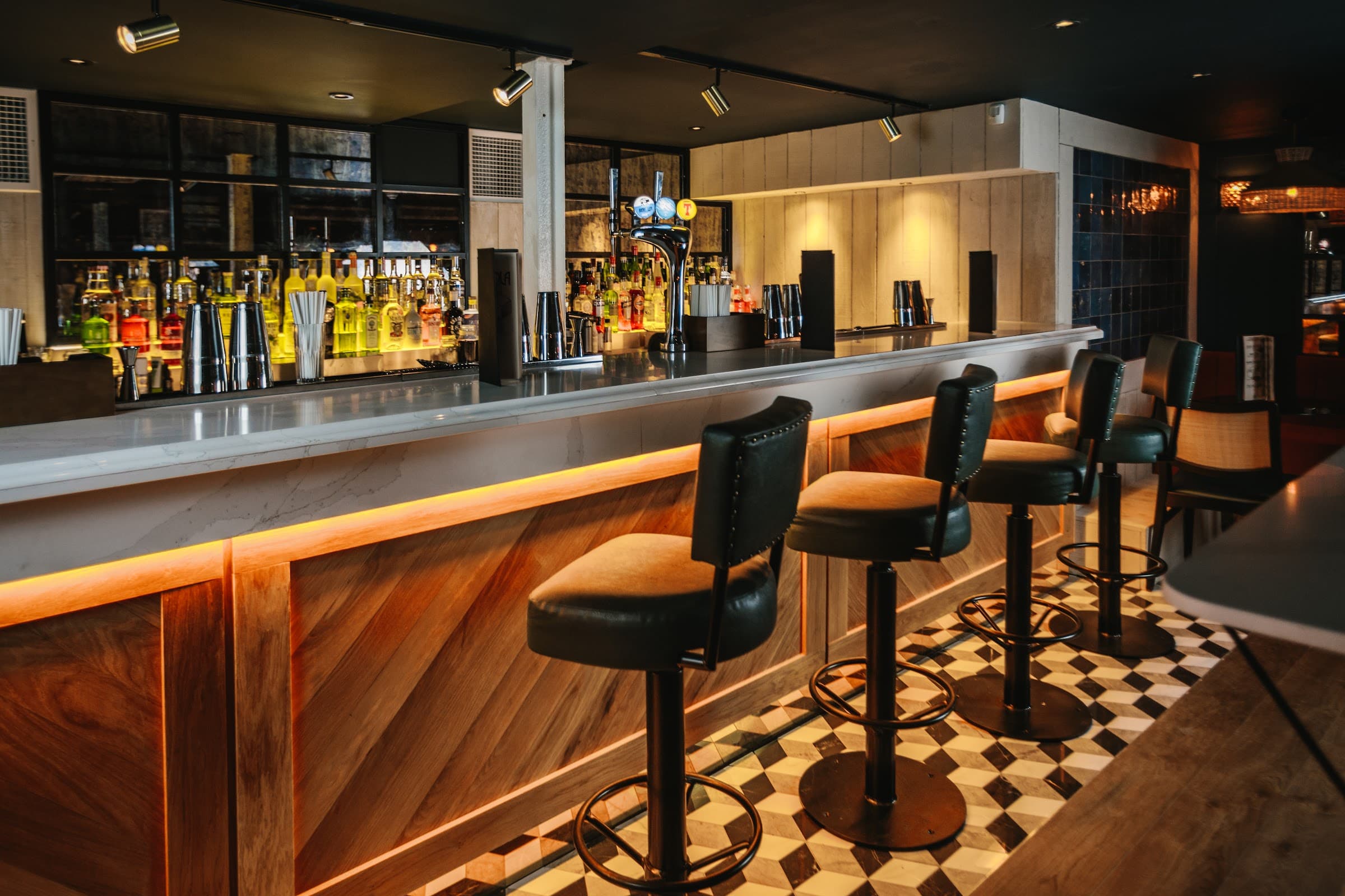 Nola Bar